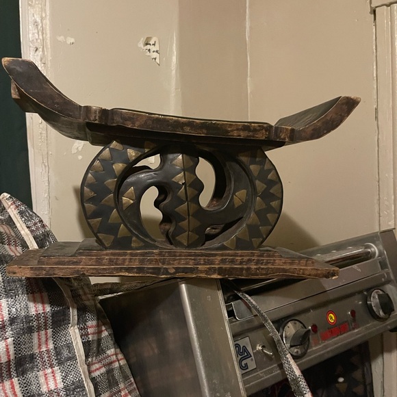 Handcrafted African Mask Wall Decor - Black and Brown